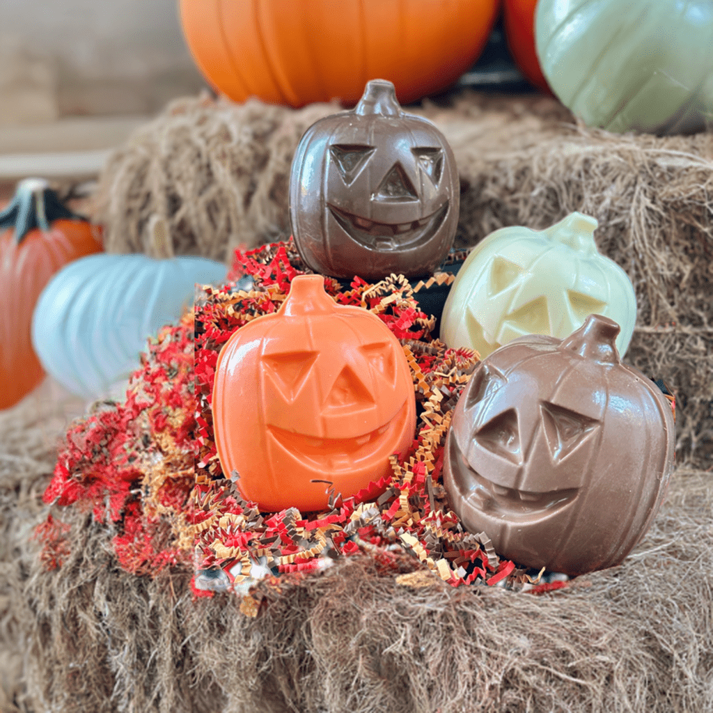 fall-jack-o-lantern-molded- 