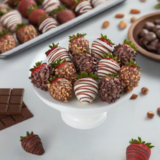 Gourmet Fancy Chocolate Covered Strawberries - Chamberlains Chocolate Factory