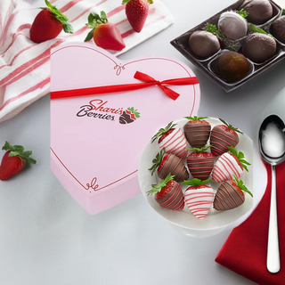 Love and Romance Strawberries Box, Great For Birthdays, Mothers Day - Chamberlains Chocolate Factory & Cafe