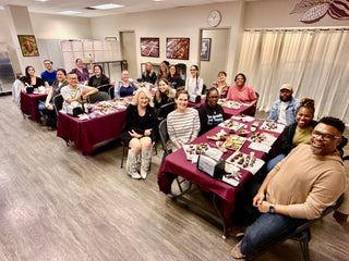Fabrication de chocolat pour adultes - Apportez votre propre vin (facultatif) Voir les détails ci-dessous