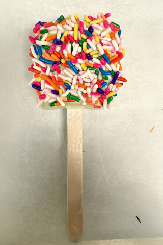 White Chocolate Jumbo Marshmallow With Sprinkles
