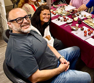 Elaboración de chocolate para adultos: traiga su propio vino (opcional) Consulte los detalles a continuación
