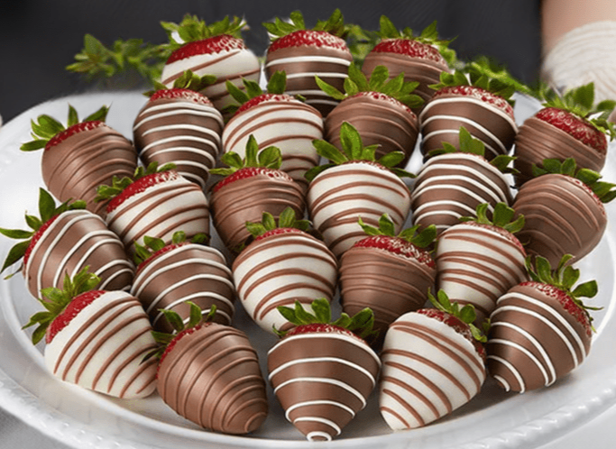 Custom Made Chocolate Drizzle Strawberries Chamberlains Chocolate