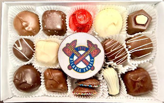 Georgia Sports Chocolate Molded Oreo®️ and Assortment Box - Chamberlains Chocolate Factory & Cafe