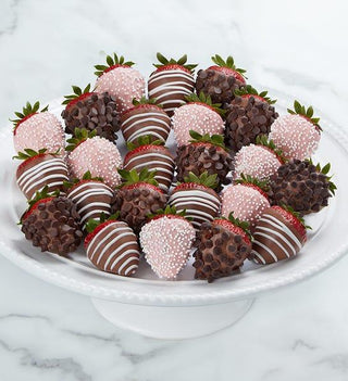 Mom’s Gourmet Strawberries - Chamberlains Chocolate Factory & Cafe